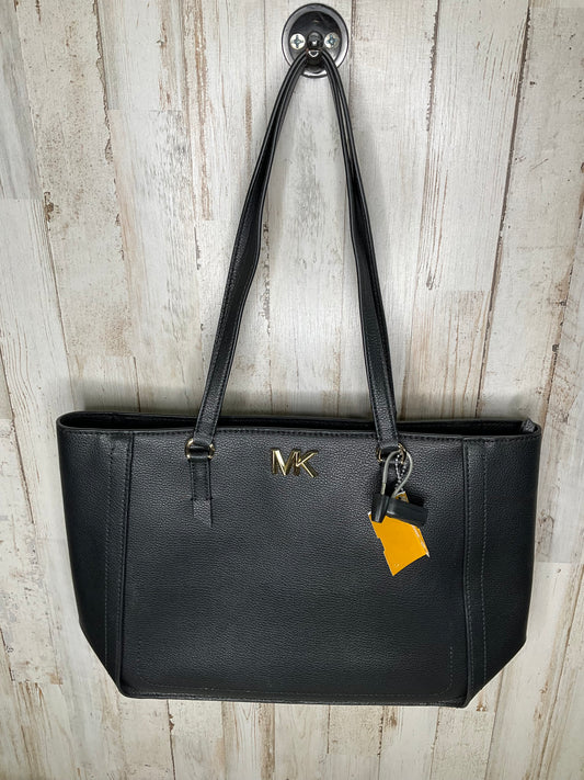 Handbag By Michael Kors  Size: Large