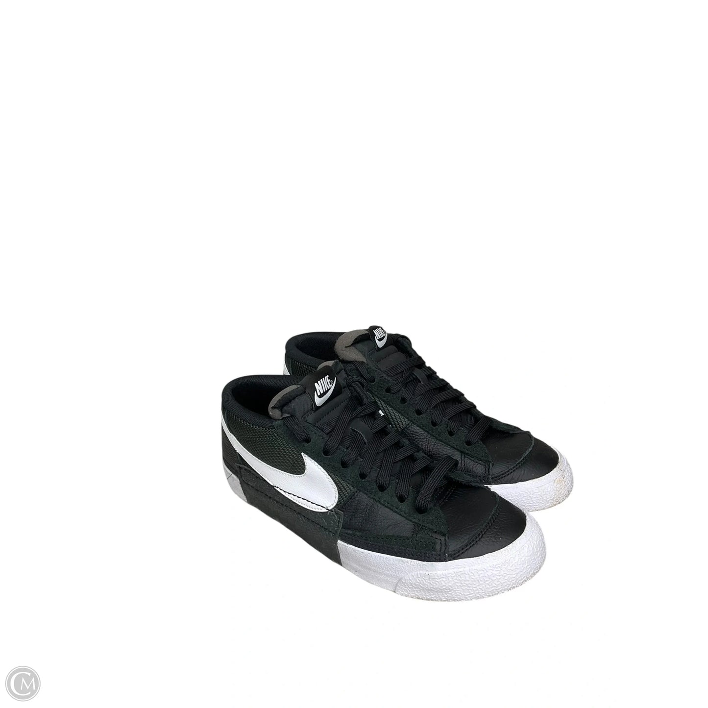 Shoes Athletic By Nike In Black & White, Size: 7
