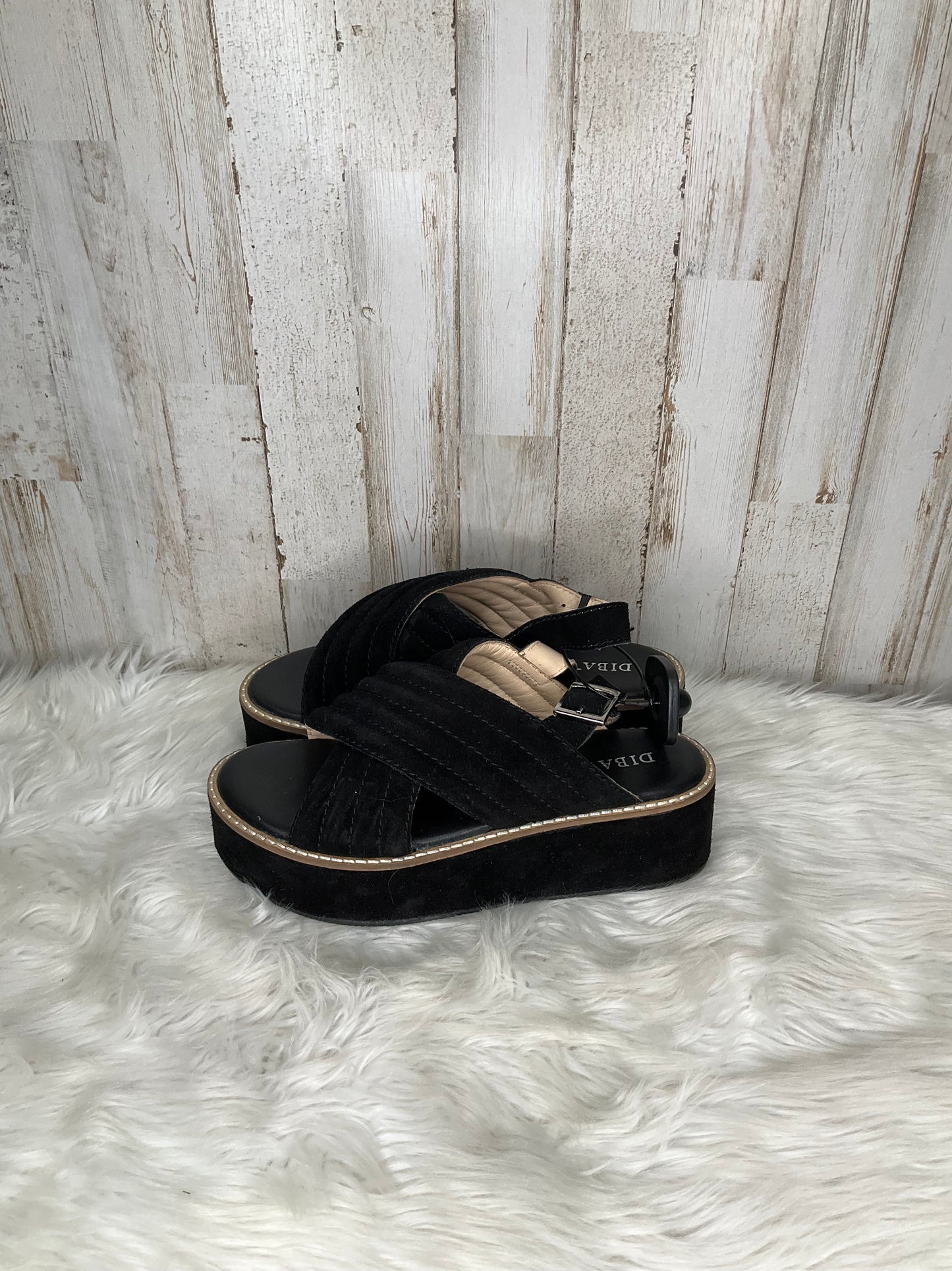 Sandals Flats By Diba Size: 7