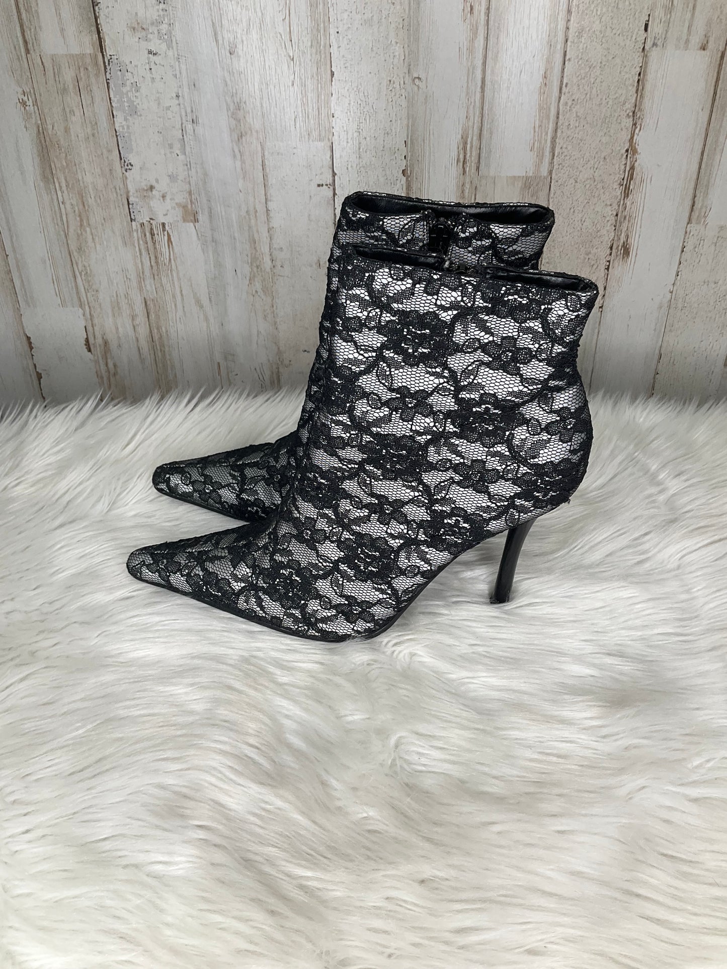 Boots Ankle Heels By Bakers Shoes Size: 8.5