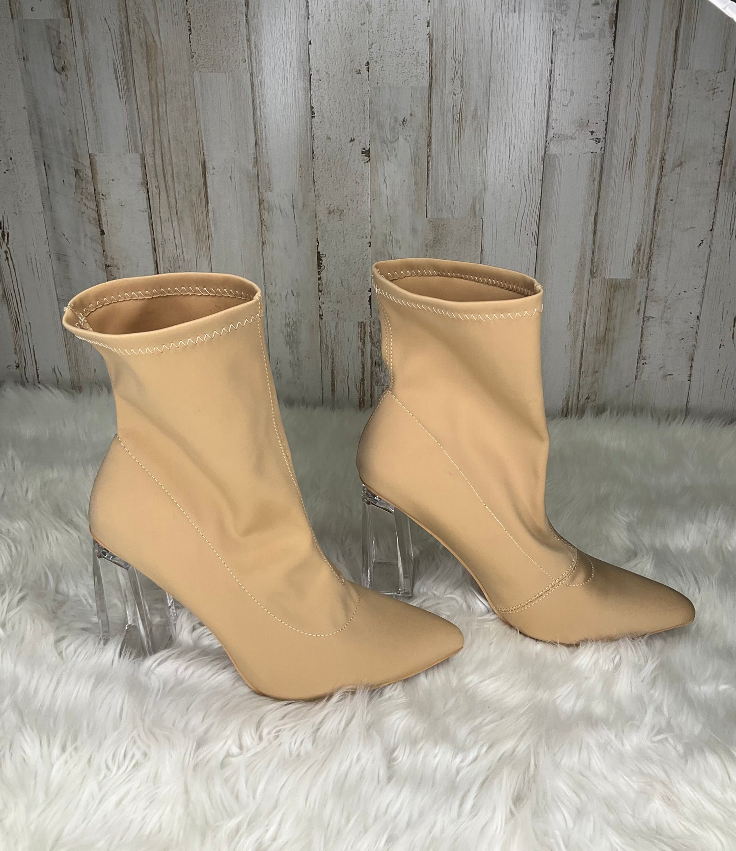 Boots Ankle Heels By Fashion Nova Size: 8.5