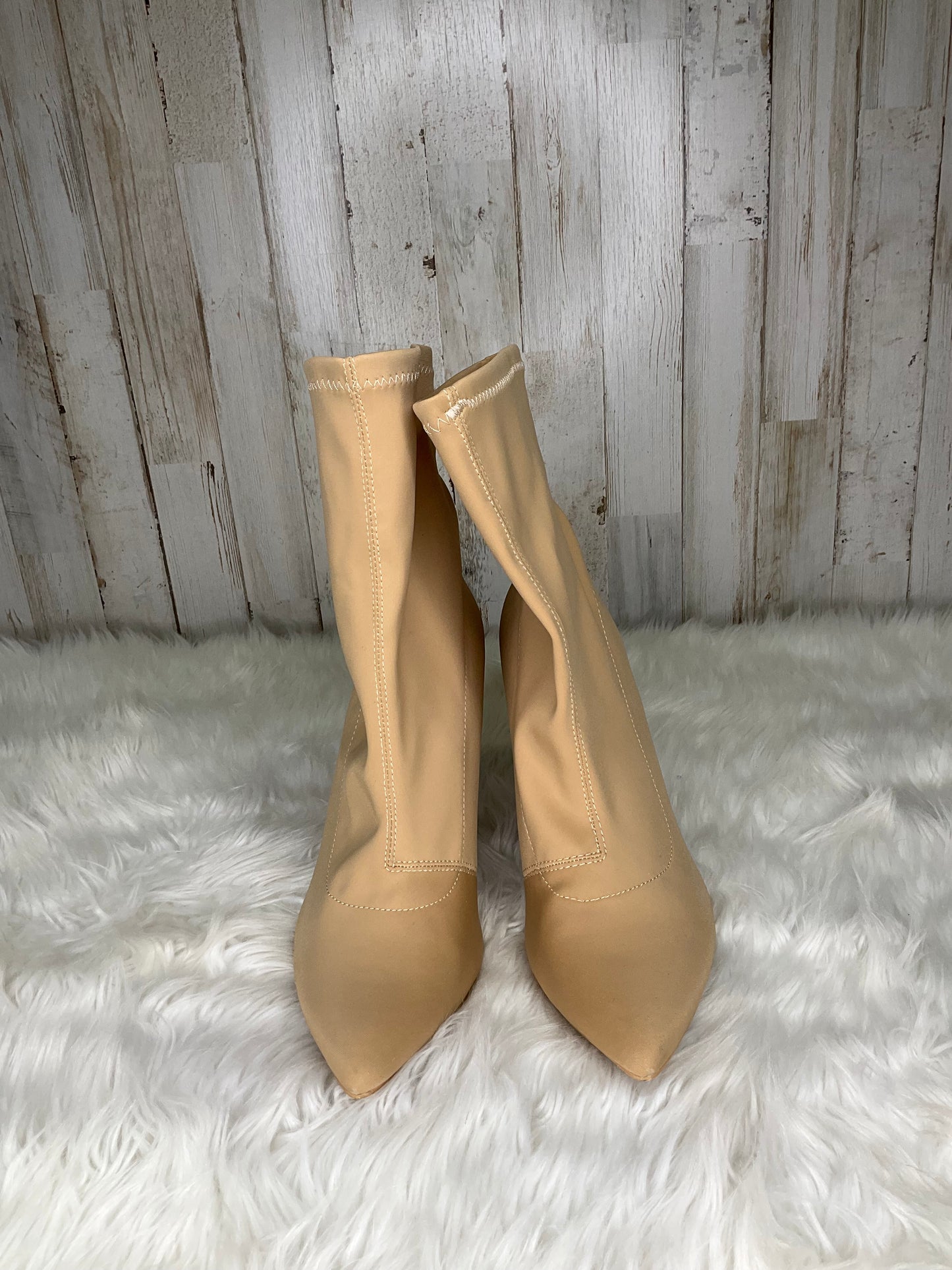 Boots Ankle Heels By Fashion Nova Size: 8.5