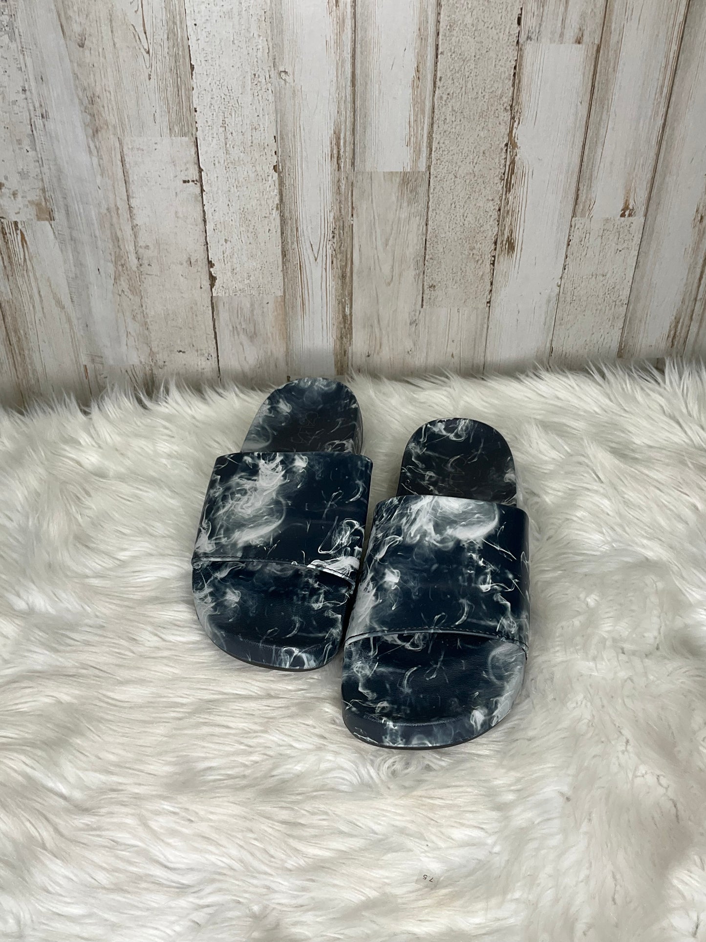 Sandals Flats By Calia Size: 7