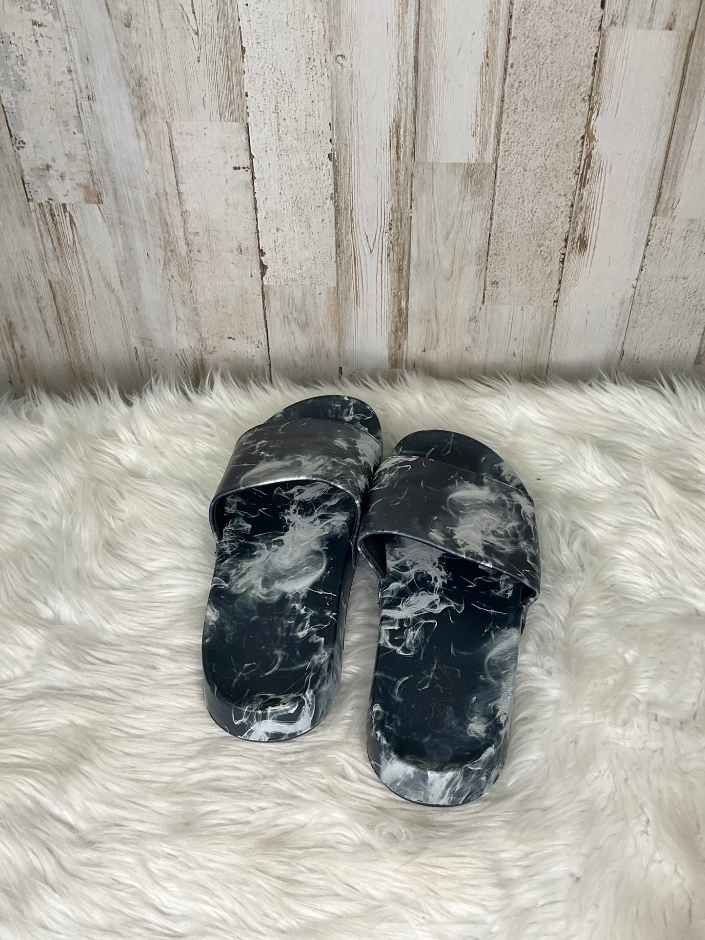 Sandals Flats By Calia Size: 7