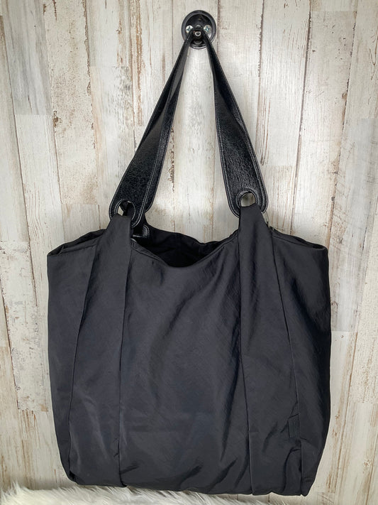 Handbag By Hobo Intl  Size: Medium