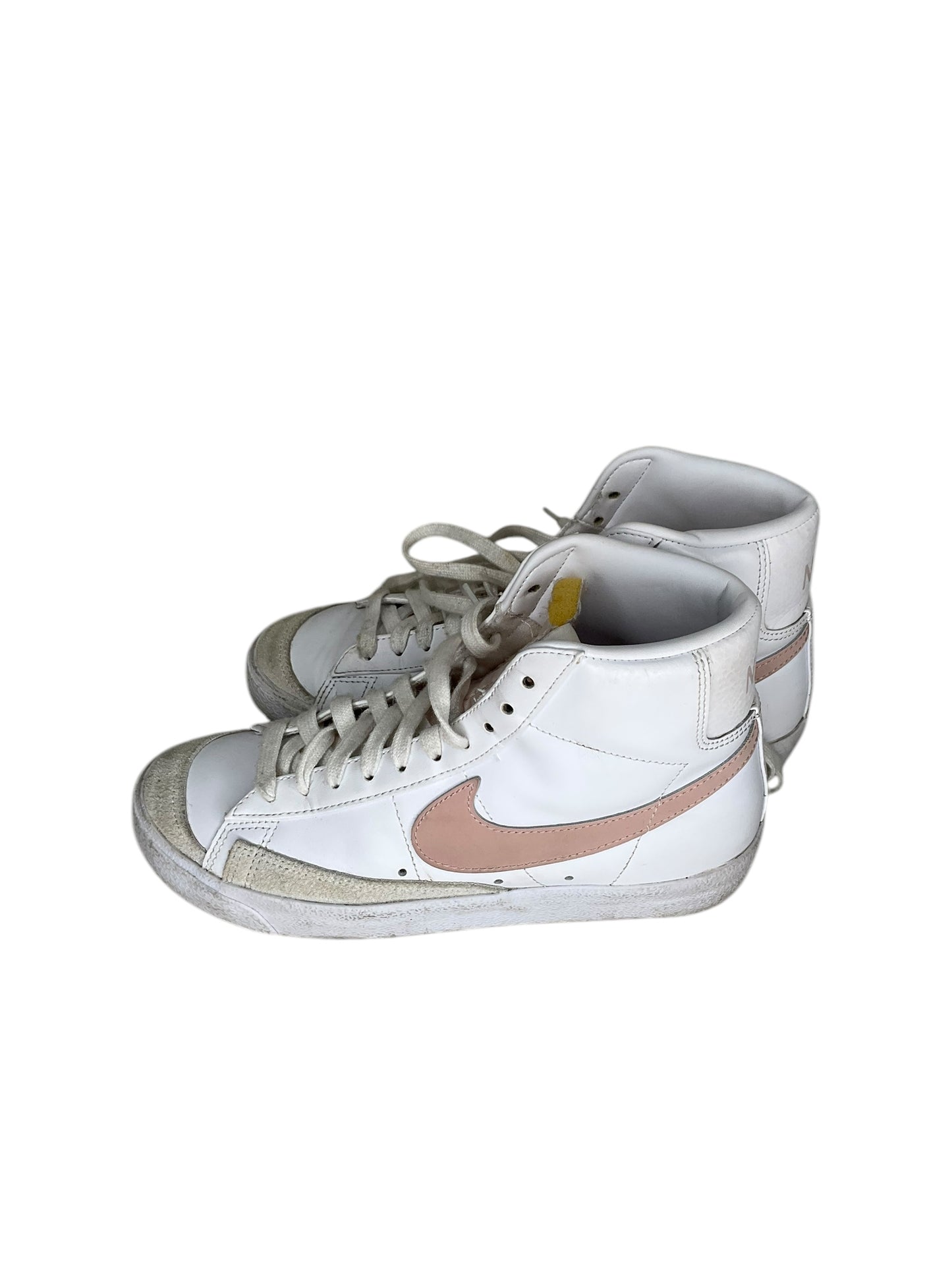 Shoes Sneakers By Nike In Pink & White, Size: 7