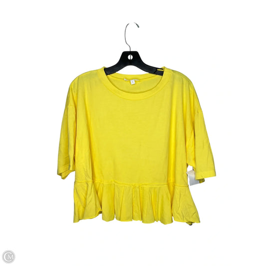 Top Short Sleeve By Clothes Mentor In Yellow, Size: L