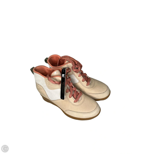 Boots Hiking By Sorel In Tan, Size: 5.5