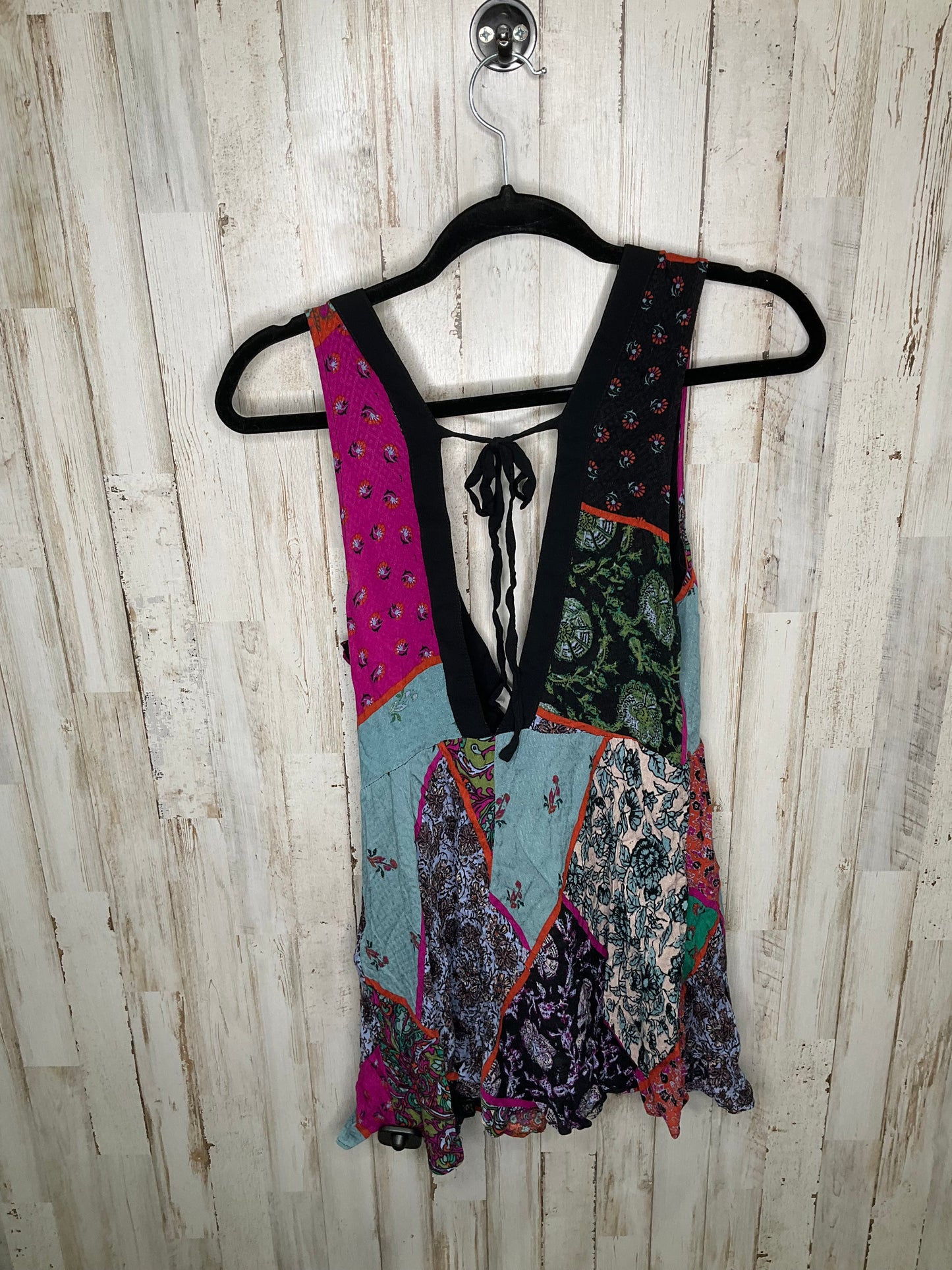 Multi-colored Romper Urban Outfitters, Size S