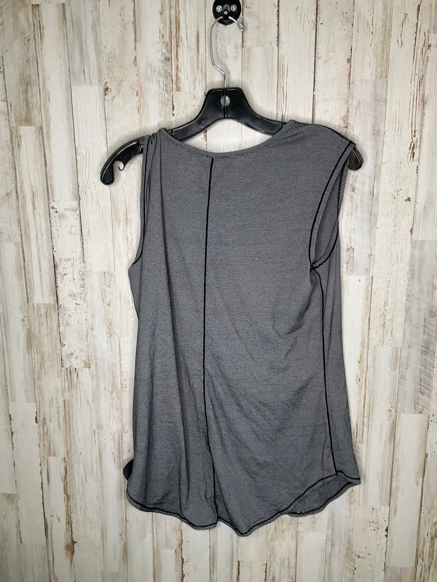 Striped Pattern Athletic Tank Top Athleta, Size M