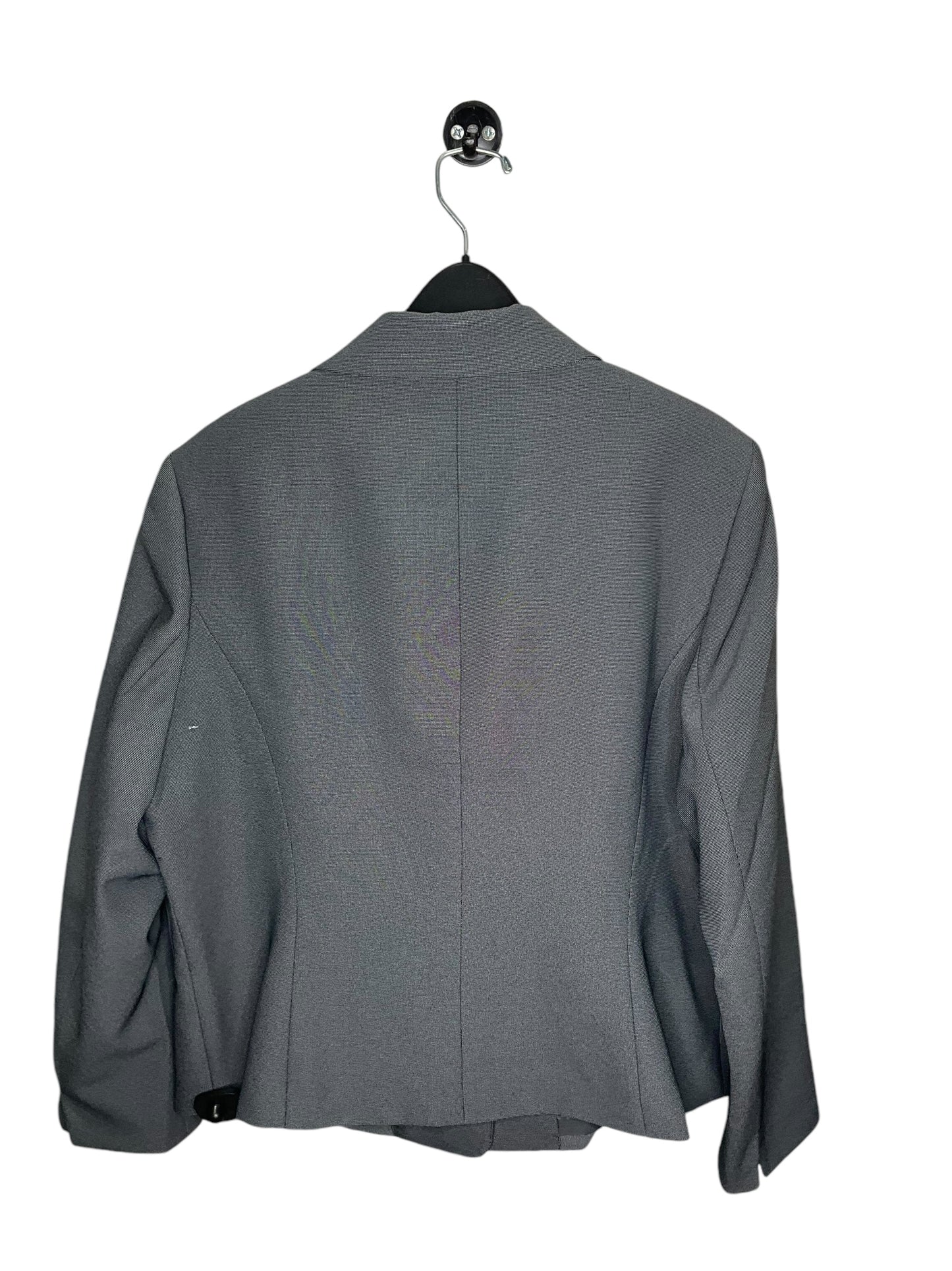 Blazer By Le Suit In Grey, Size: 18