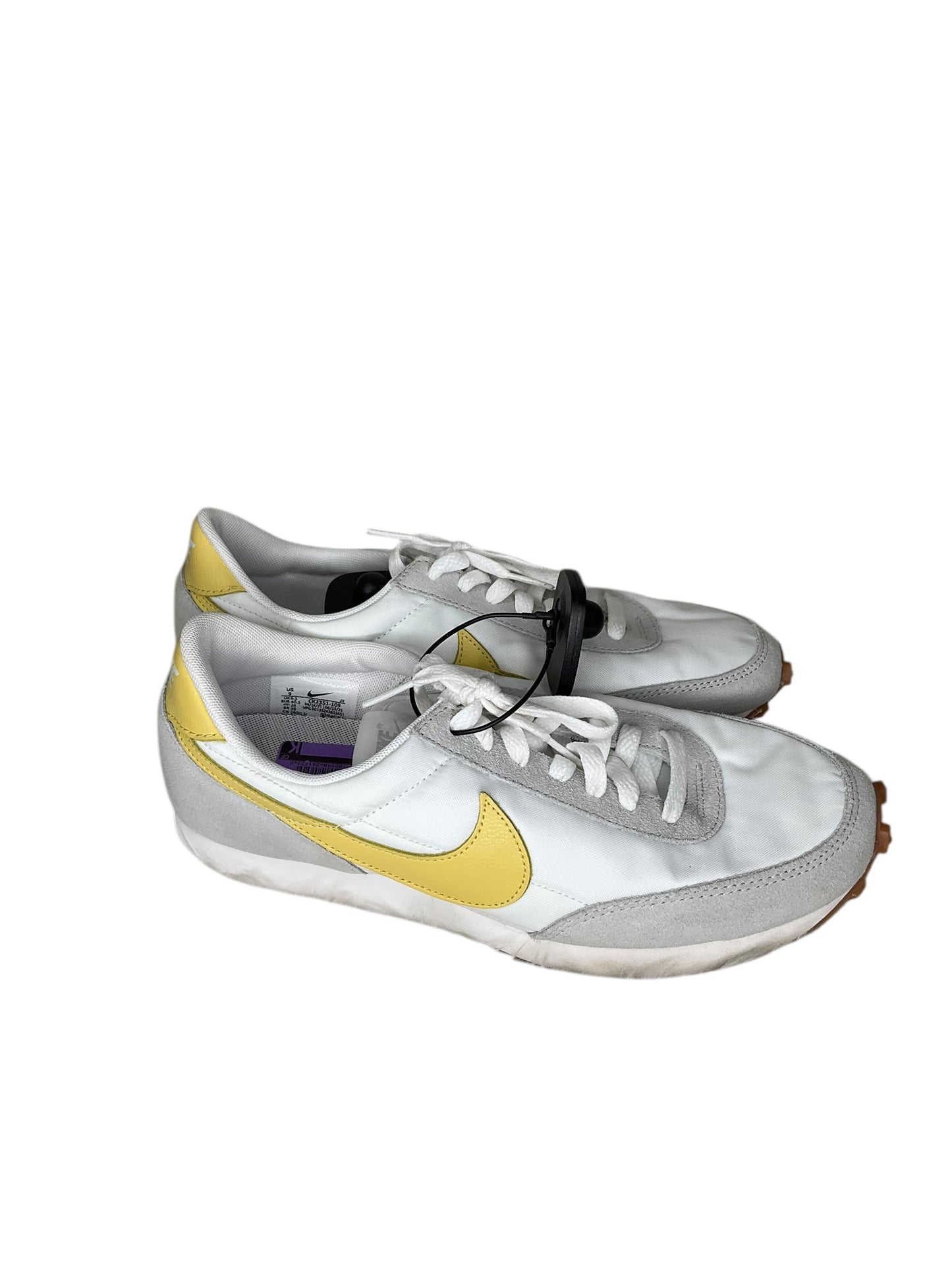 Shoes Athletic By Nike In White & Yellow, Size: 9