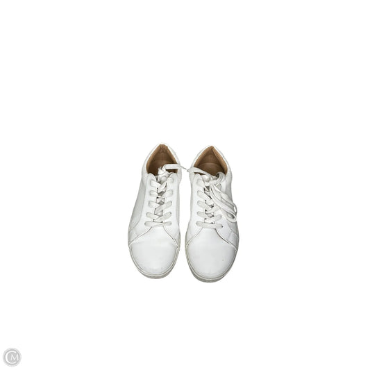 Shoes Sneakers By Steve Madden In White, Size: 9.5
