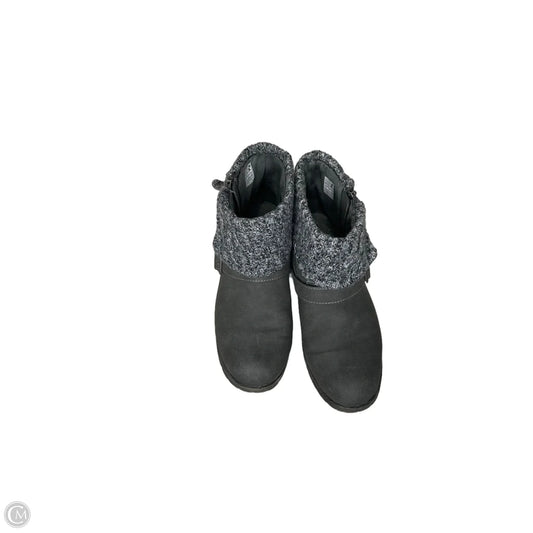 Boots Ankle Flats By Rocket Dogs In Grey, Size: 9
