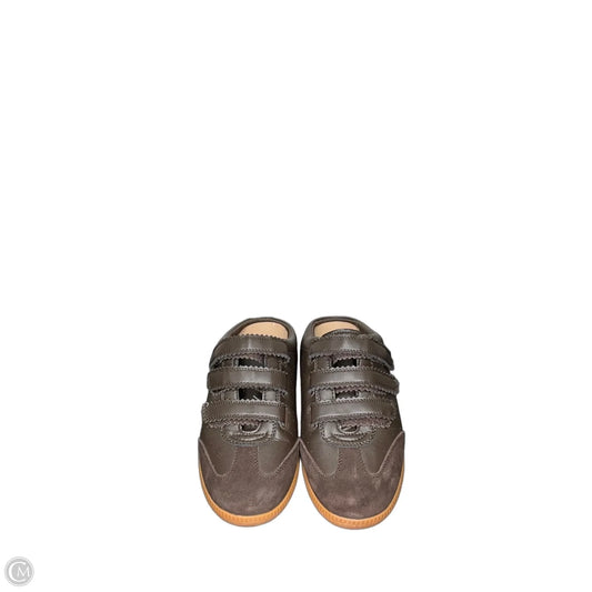 Shoes Flats By Steve Madden In Brown, Size: 8
