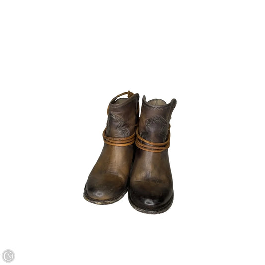Boots Ankle Flats By Freebird In Brown, Size: 9