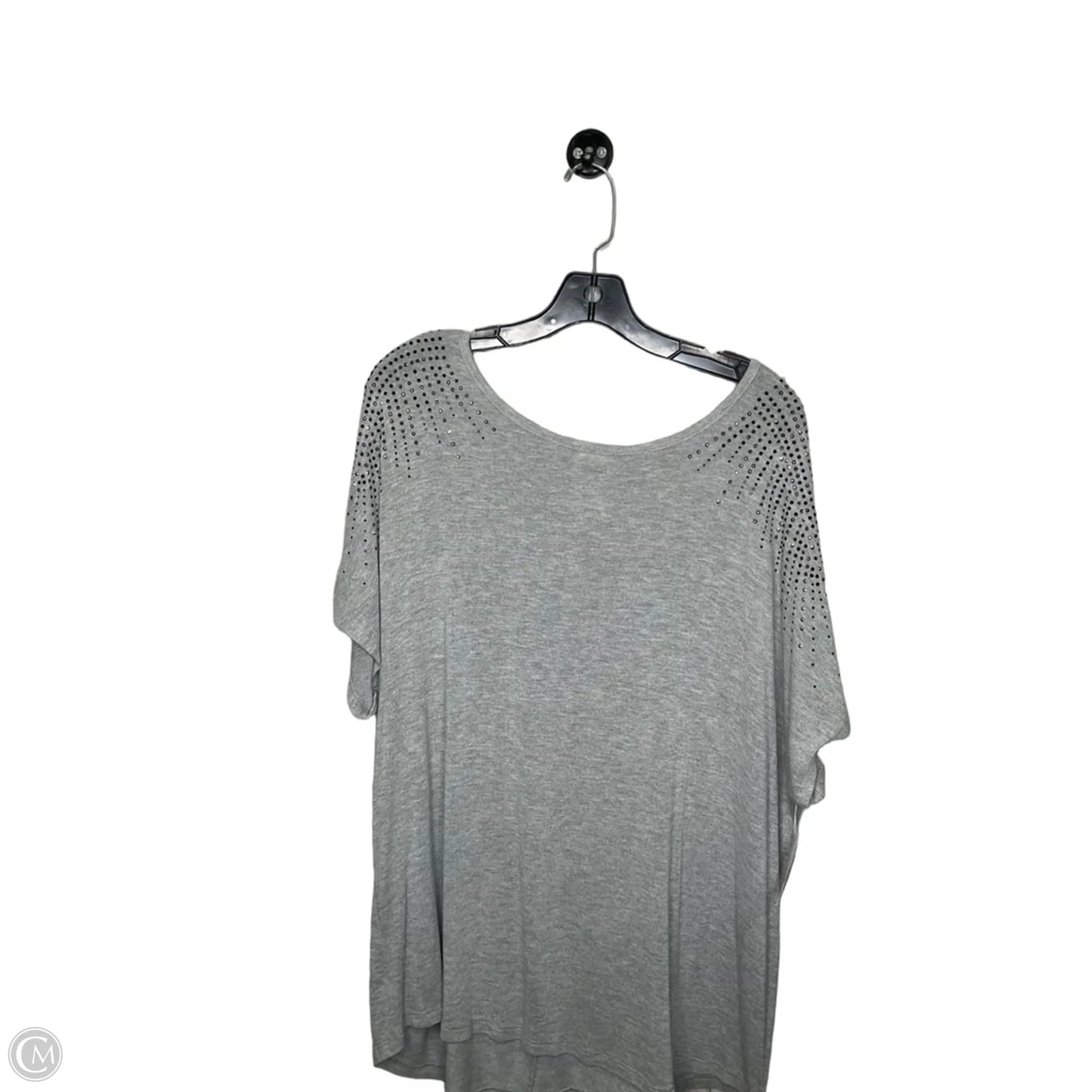 Top Short Sleeve By Vocal In Grey, Size: 1x