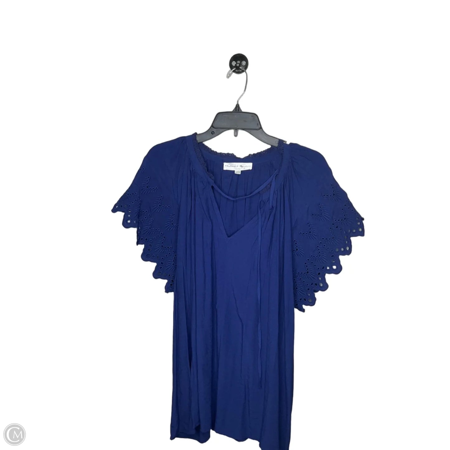 Top Short Sleeve By Chelsea And Theodore In Blue, Size: 1x