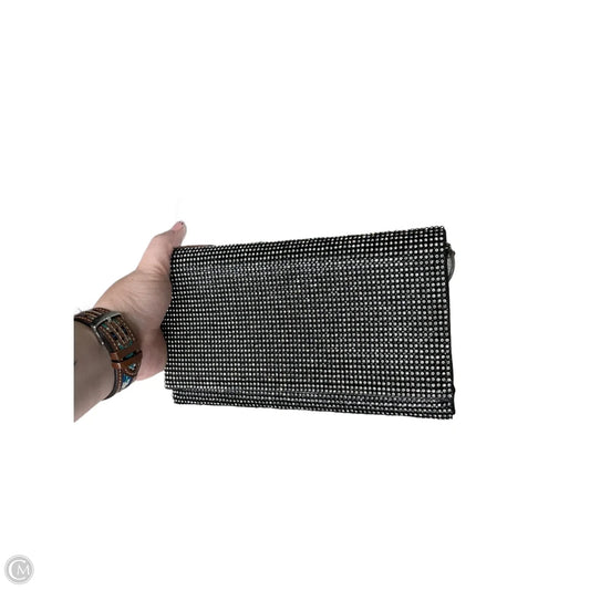Wallet By Clothes Mentor, Size: Medium