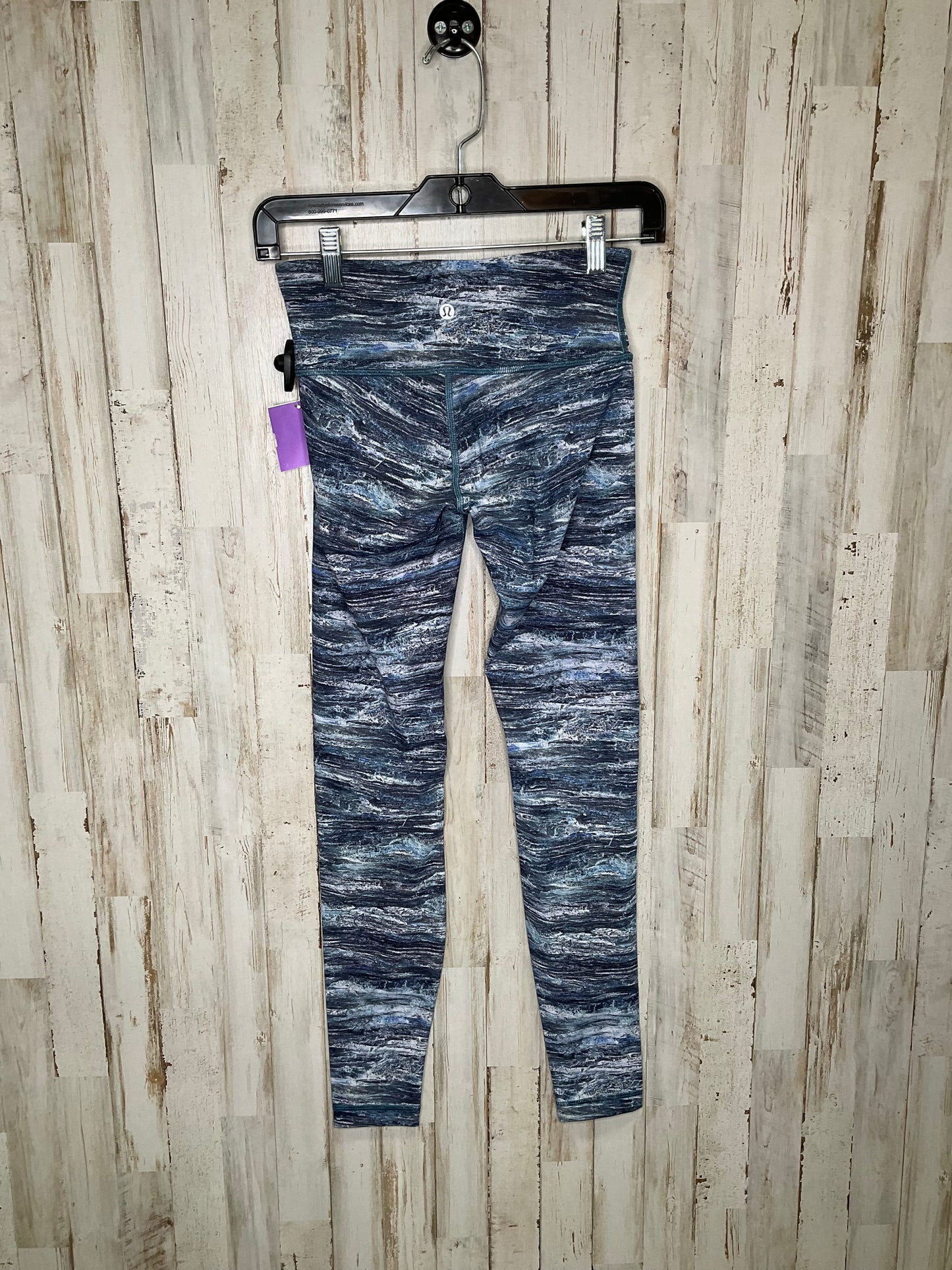 Athletic Leggings By Lululemon  Size: 4